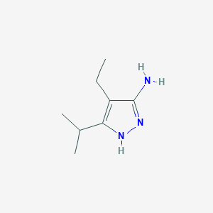 molecular formula C8H15N3 B13067919 4-Ethyl-3-(propan-2-YL)-1H-pyrazol-5-amine 