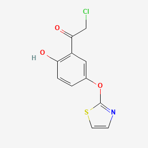 2-Chloro-1-[2-hydroxy-5-(1,3-thiazol-2-yloxy)phenyl]ethan-1-one