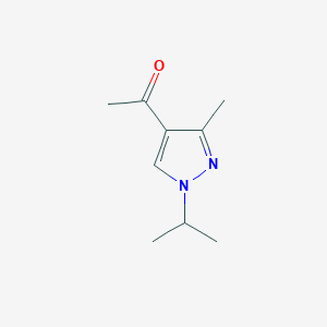 molecular formula C9H14N2O B13069936 1-[3-Methyl-1-(propan-2-yl)-1H-pyrazol-4-yl]ethan-1-one 