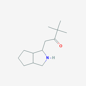 molecular formula C13H23NO B13074535 3,3-Dimethyl-1-{octahydrocyclopenta[c]pyrrol-1-yl}butan-2-one 