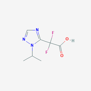 molecular formula C7H9F2N3O2 B13089450 2,2-Difluoro-2-[1-(propan-2-yl)-1H-1,2,4-triazol-5-yl]acetic acid 