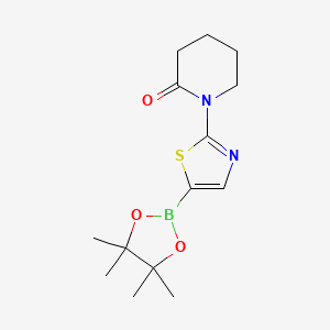 1-(5-(4,4,5,5-Tetramethyl-1,3,2-dioxaborolan-2-yl)thiazol-2-yl)piperidin-2-one