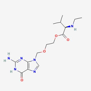 2-[(2-amino-6-oxo-1H-purin-9-yl)methoxy]ethyl (2R)-2-(ethylamino)-3-methylbutanoate