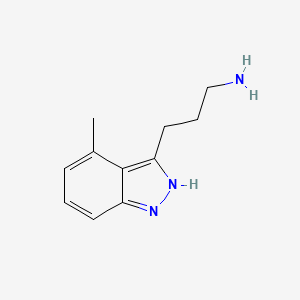 molecular formula C11H15N3 B13145952 3-(4-Methyl-1H-indazol-3-yl)propan-1-amine 