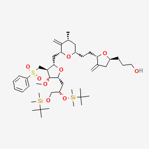 molecular formula C45H78O9SSi2 B13146055 3-((2S,5S)-5-(2-((2S,4R,6R)-6-(((2S,3S,4R,5R)-5-((S)-2,3-bis((tert-butyldimethylsilyl)oxy)propyl)-4-methoxy-3-((phenylsulfonyl)methyl)tetrahydrofuran-2-yl)methyl)-4-methyl-5-methylenetetrahydro-2H-pyran-2-yl)ethyl)-4-methylenetetrahydrofuran-2-yl)propan-1-ol CAS No. 253128-10-8