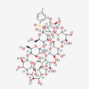 molecular formula C55H86O42S B13146637 [(1S,3R,5R,6S,8R,10R,11S,13R,16S,18R,21S,23R,25R,26S,28R,30R,31S,33R,35R,36S,38R,40R,41R,42R,43R,44R,45R,46R,47R,48R,49R,50R,51R,52R,53R,54R,55R,56R)-41,42,43,44,45,46,47,48,49,50,51,52,53,54,55,56-hexadecahydroxy-5,10,15,25,30,35,40-heptakis(hydroxymethyl)-2,4,7,9,12,14,17,19,22,24,27,29,32,34,37,39-hexadecaoxanonacyclo[36.2.2.23,6.28,11.213,16.218,21.223,26.228,31.233,36]hexapentacontan-20-yl]methyl 4-methylbenzenesulfonate 