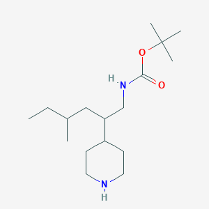 molecular formula C17H34N2O2 B13151316 tert-butyl N-[4-methyl-2-(piperidin-4-yl)hexyl]carbamate 