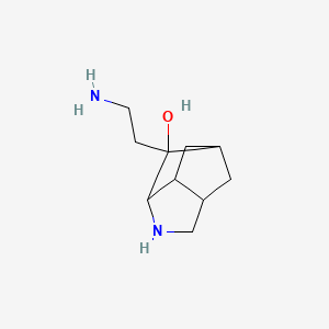 molecular formula C10H18N2O B13152496 2-(2-Aminoethyl)-4-azatricyclo[4.2.1.0,3,7]nonan-2-ol 