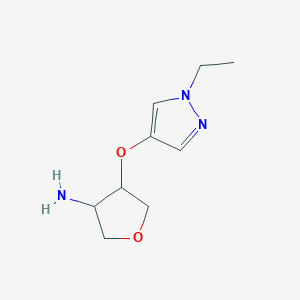 molecular formula C9H15N3O2 B13153404 4-[(1-Ethyl-1H-pyrazol-4-yl)oxy]oxolan-3-amine 