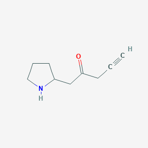 molecular formula C9H13NO B13157392 1-(Pyrrolidin-2-yl)pent-4-yn-2-one 