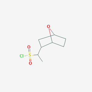 molecular formula C8H13ClO3S B13161423 1-{7-Oxabicyclo[2.2.1]heptan-2-yl}ethane-1-sulfonyl chloride 