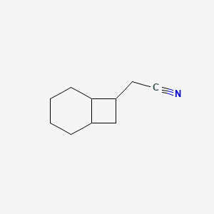 2-{Bicyclo[4.2.0]octan-7-yl}acetonitrile