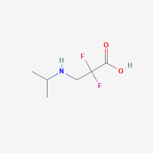 2,2-Difluoro-3-[(propan-2-yl)amino]propanoic acid