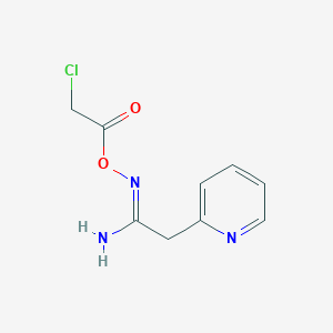 molecular formula C9H10ClN3O2 B13166189 [1-Amino-2-(pyridin-2-yl)ethylidene]amino 2-chloroacetate 