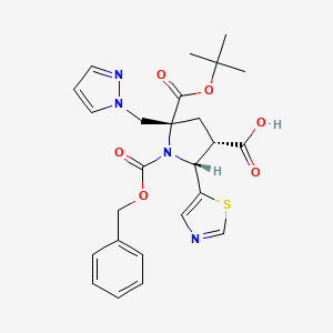 molecular formula C25H28N4O6S B13169161 1,2,4-pyrrolidinetricarboxylic acid, 2-(1H-pyrazol-1-ylmethyl)-5-(5-thiazolyl)-, 2-(1,1-dimethylethyl) 1-(phenylmethyl) ester, (2R,4S,5R)- 