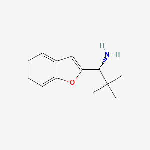 molecular formula C13H17NO B13172586 (1R)-1-(1-benzofuran-2-yl)-2,2-dimethylpropan-1-amine 