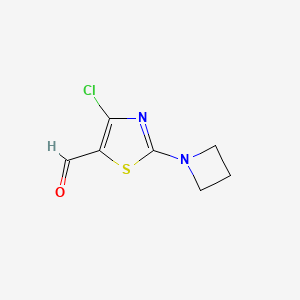 molecular formula C7H7ClN2OS B13174766 2-(Azetidin-1-yl)-4-chloro-1,3-thiazole-5-carbaldehyde 