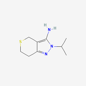 2-(Propan-2-yl)-2H,4H,6H,7H-thiopyrano[4,3-c]pyrazol-3-amine