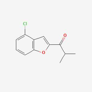 molecular formula C12H11ClO2 B13176763 1-(4-Chloro-1-benzofuran-2-YL)-2-methylpropan-1-one 