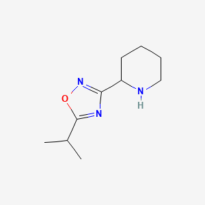 2-[5-(Propan-2-yl)-1,2,4-oxadiazol-3-yl]piperidine