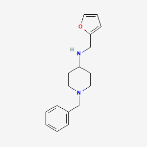 molecular formula C17H22N2O B1317941 1-苄基-N-(2-呋喃甲基)哌啶-4-胺 CAS No. 861408-80-2