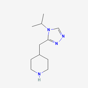 molecular formula C11H20N4 B13187758 4-((4-isopropyl-4H-1,2,4-triazol-3-yl)methyl)piperidine 