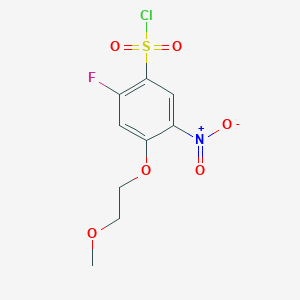 2-Fluoro-4-(2-methoxyethoxy)-5-nitrobenzene-1-sulfonyl chloride