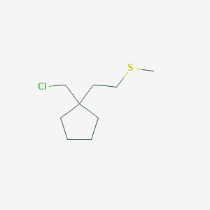 1-(Chloromethyl)-1-[2-(methylsulfanyl)ethyl]cyclopentane