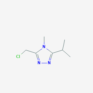 molecular formula C7H12ClN3 B13196137 3-(chloromethyl)-4-methyl-5-(propan-2-yl)-4H-1,2,4-triazole 