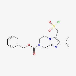 Benzyl 3-[(chlorosulfonyl)methyl]-2-(propan-2-yl)-5H,6H,7H,8H-imidazo[1,2-a]pyrazine-7-carboxylate