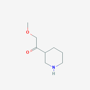 molecular formula C8H15NO2 B13201083 2-Methoxy-1-(piperidin-3-yl)ethan-1-one 