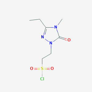 molecular formula C7H12ClN3O3S B13213144 2-(3-Ethyl-4-methyl-5-oxo-4,5-dihydro-1H-1,2,4-triazol-1-yl)ethane-1-sulfonyl chloride 