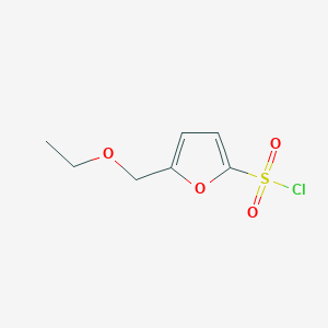 molecular formula C7H9ClO4S B13213481 5-(Ethoxymethyl)furan-2-sulfonyl chloride 