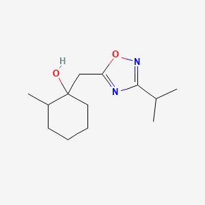 2-Methyl-1-{[3-(propan-2-yl)-1,2,4-oxadiazol-5-yl]methyl}cyclohexan-1-ol