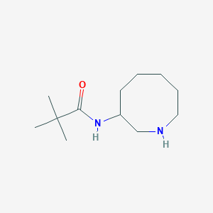 molecular formula C12H24N2O B13219232 N-(Azocan-3-yl)-2,2-dimethylpropanamide 