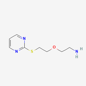 molecular formula C8H13N3OS B13223189 2-[2-(Pyrimidin-2-ylsulfanyl)ethoxy]ethan-1-amine 