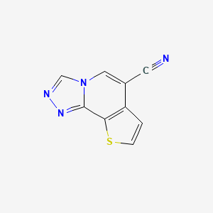 molecular formula C9H4N4S B13227721 12-Thia-3,4,6-triazatricyclo[7.3.0.0,2,6]dodeca-1(9),2,4,7,10-pentaene-8-carbonitrile 