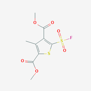 2,4-Dimethyl 5-(fluorosulfonyl)-3-methylthiophene-2,4-dicarboxylate