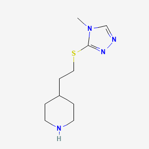 molecular formula C10H18N4S B13242500 4-{2-[(4-methyl-4H-1,2,4-triazol-3-yl)sulfanyl]ethyl}piperidine 