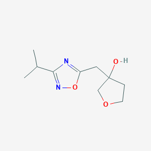 3-{[3-(Propan-2-yl)-1,2,4-oxadiazol-5-yl]methyl}oxolan-3-ol