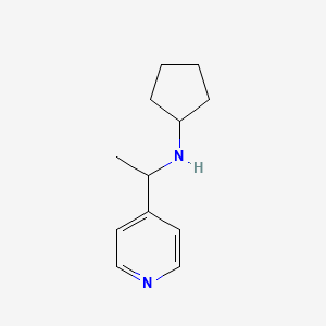 molecular formula C12H18N2 B13247318 N-[1-(pyridin-4-yl)ethyl]cyclopentanamine 