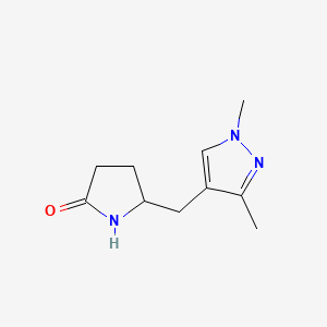 molecular formula C10H15N3O B13253379 5-[(1,3-dimethyl-1H-pyrazol-4-yl)methyl]pyrrolidin-2-one 