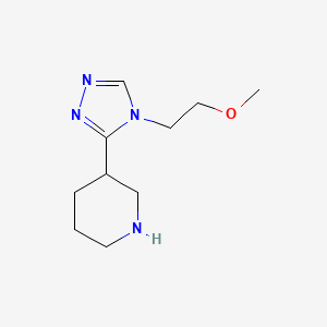 molecular formula C10H18N4O B13257534 3-(4-(2-methoxyethyl)-4H-1,2,4-triazol-3-yl)piperidine 