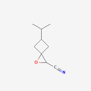 5-(Propan-2-yl)-1-oxaspiro[2.3]hexane-2-carbonitrile