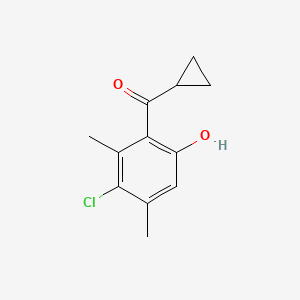 molecular formula C12H13ClO2 B13274419 4-Chloro-2-cyclopropanecarbonyl-3,5-dimethylphenol 