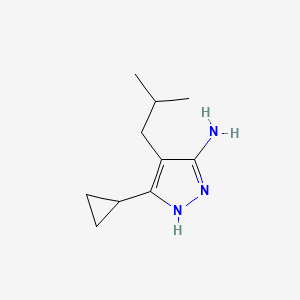 molecular formula C10H17N3 B13275730 3-cyclopropyl-4-(2-methylpropyl)-1H-pyrazol-5-amine 