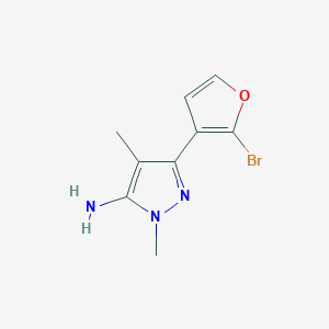 molecular formula C9H10BrN3O B13287734 3-(2-Bromofuran-3-yl)-1,4-dimethyl-1H-pyrazol-5-amine 