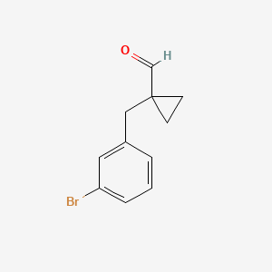 molecular formula C11H11BrO B13288623 1-[(3-Bromophenyl)methyl]cyclopropane-1-carbaldehyde 