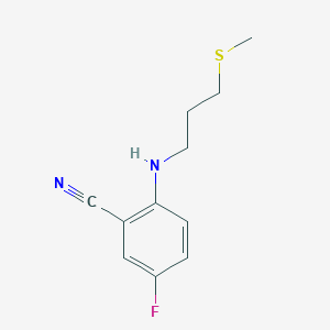 molecular formula C11H13FN2S B13307789 5-Fluoro-2-{[3-(methylsulfanyl)propyl]amino}benzonitrile 