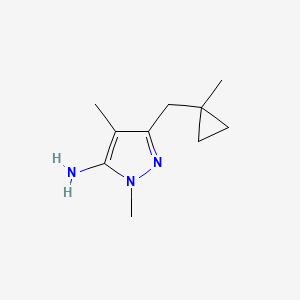 molecular formula C10H17N3 B13310435 1,4-Dimethyl-3-[(1-methylcyclopropyl)methyl]-1H-pyrazol-5-amine 